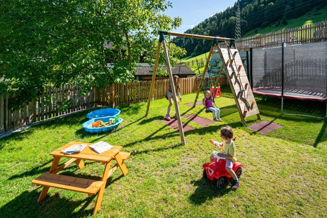 Lakeside Appartments Goldegg Εξωτερικό φωτογραφία